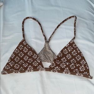 Acacia Shaka Top in Daisy Block